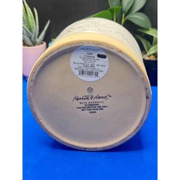 Hearth & Hand With Magnolia Stoneware Vase White & Gold Splatter - Picture 5 of 10